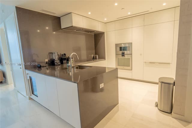 300 Biscayne Boulevard Way # 3109W, Miami FL 33131 - Miami, FL - Photo 6