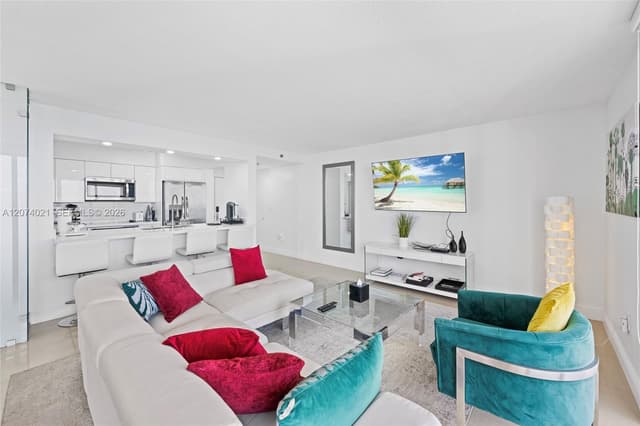 1200 Brickell Bay Dr # 3701, Miami FL 33131 - Miami, FL - Photo 6
