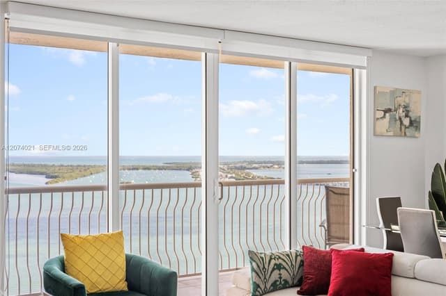 1200 Brickell Bay Dr # 3701, Miami FL 33131 - Miami, FL - Photo 3
