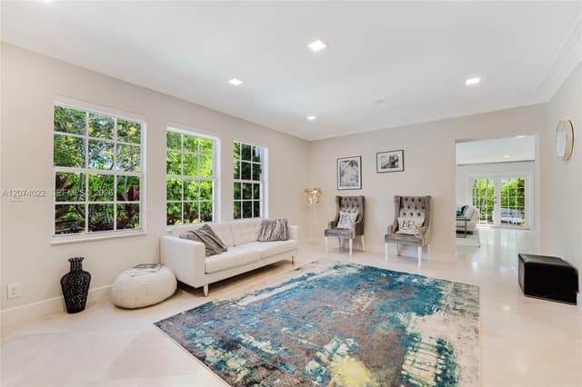 140 N Hibiscus Dr, Miami Beach FL 33139 - Miami Beach, FL - Photo 7