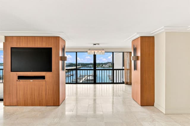 400 N FLAGLER Drive # 1701, West Palm Beach FL 33401 - West Palm Beach, FL - Photo 7