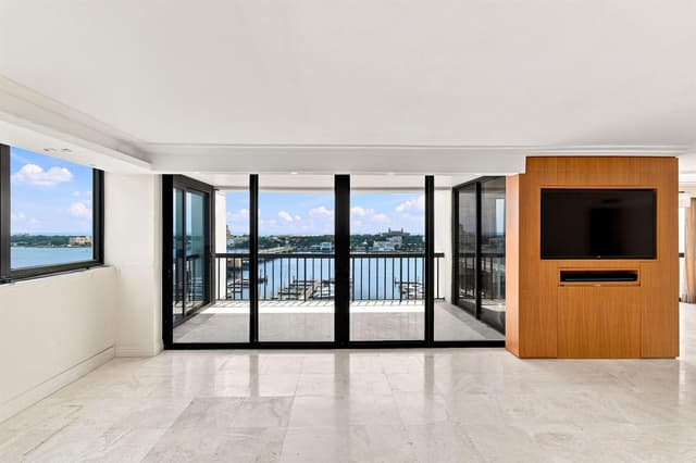400 N FLAGLER Drive # 1701, West Palm Beach FL 33401 - West Palm Beach, FL - Photo 5