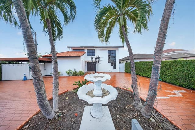 5840 W 3rd Ln, Hialeah FL 33012 - Hialeah, FL - Photo 4