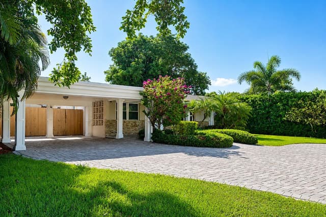 3100 S SEACREST Boulevard, Boynton Beach FL 33435 - Boynton Beach, FL - Photo 2