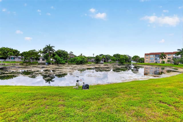 2731 N Pine Island Rd # 205, Sunrise FL 33322 - Sunrise, FL - Photo 6