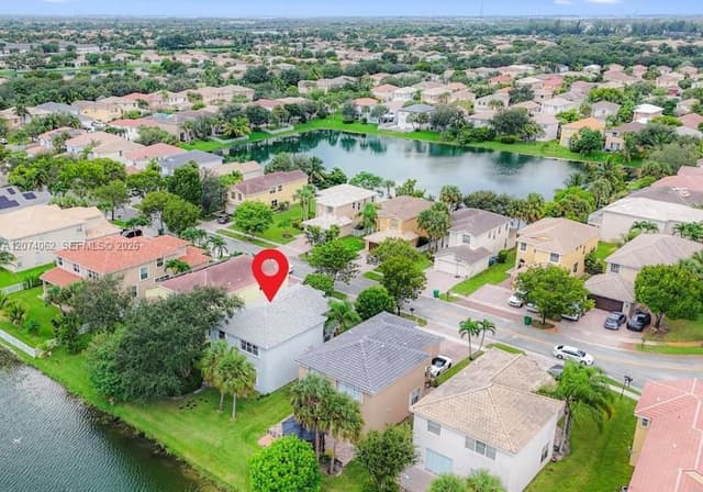 4261 SW 126th Ave, Miramar FL 33027 - Miramar, FL - Photo 3