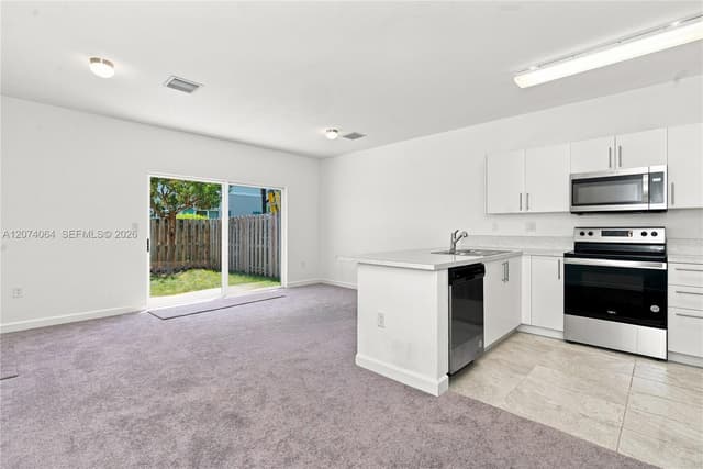 1265 NW 4th Ln, Florida City FL 33034 - Florida City, FL - Photo 5