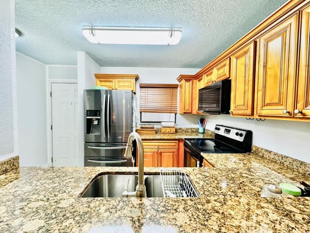 1541 BALFOUR POINT Drive # D, West Palm Beach FL 33411 - West Palm Beach, FL - Photo 2