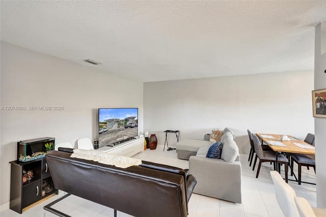 15645 SW 74th Cir Dr # 5, Miami FL 33193 - Miami, FL - Photo 5