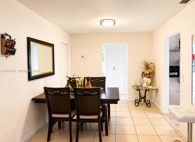 9331 NW 24th Pl, Sunrise FL 33322 - Sunrise, FL - Photo 5