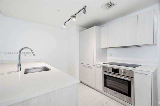 501 NE 31st St # 2310, Miami FL 33137 - Miami, FL - Photo 5