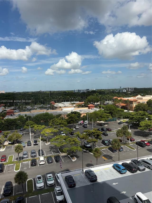 18011 Biscayne Blvd # 905, Aventura FL 33160 - Aventura, FL - Photo 3