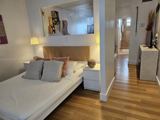 751 Collins Ave # 2, Miami Beach FL 33139 - Miami Beach, FL - Photo 3