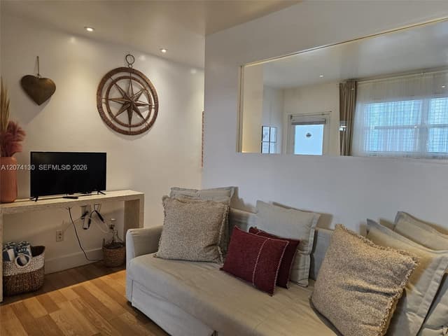 751 Collins Ave # 2, Miami Beach FL 33139 - Miami Beach, FL - Photo 5