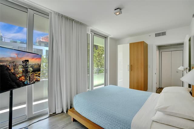 6080 Collins Ave # 520, Miami Beach FL 33140 - Miami Beach, FL - Photo 2