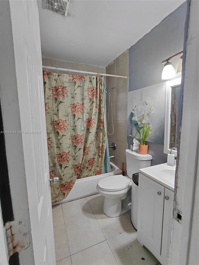 1530 NW 68th Ter, Miami FL 33147 - Miami, FL - Photo 6