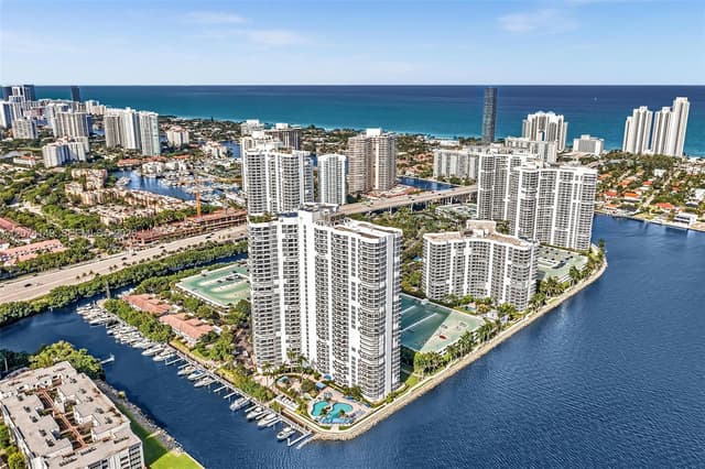 3530 Mystic Pointe Dr # 411, Aventura FL 33180 - Aventura, FL - Photo 5
