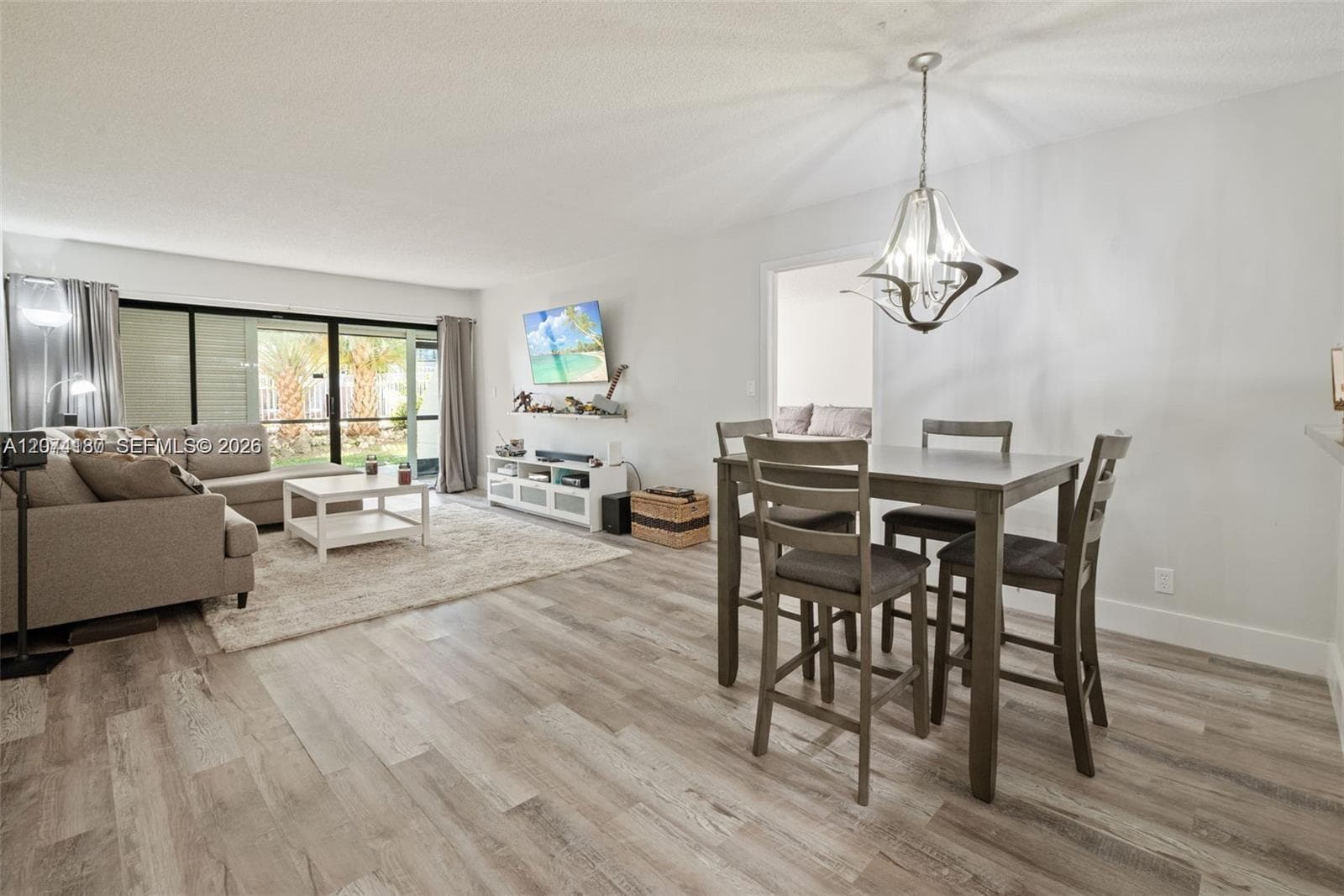 301 Racquet Club Rd # 104, Weston FL 33326 - Weston, FL - Photo 1