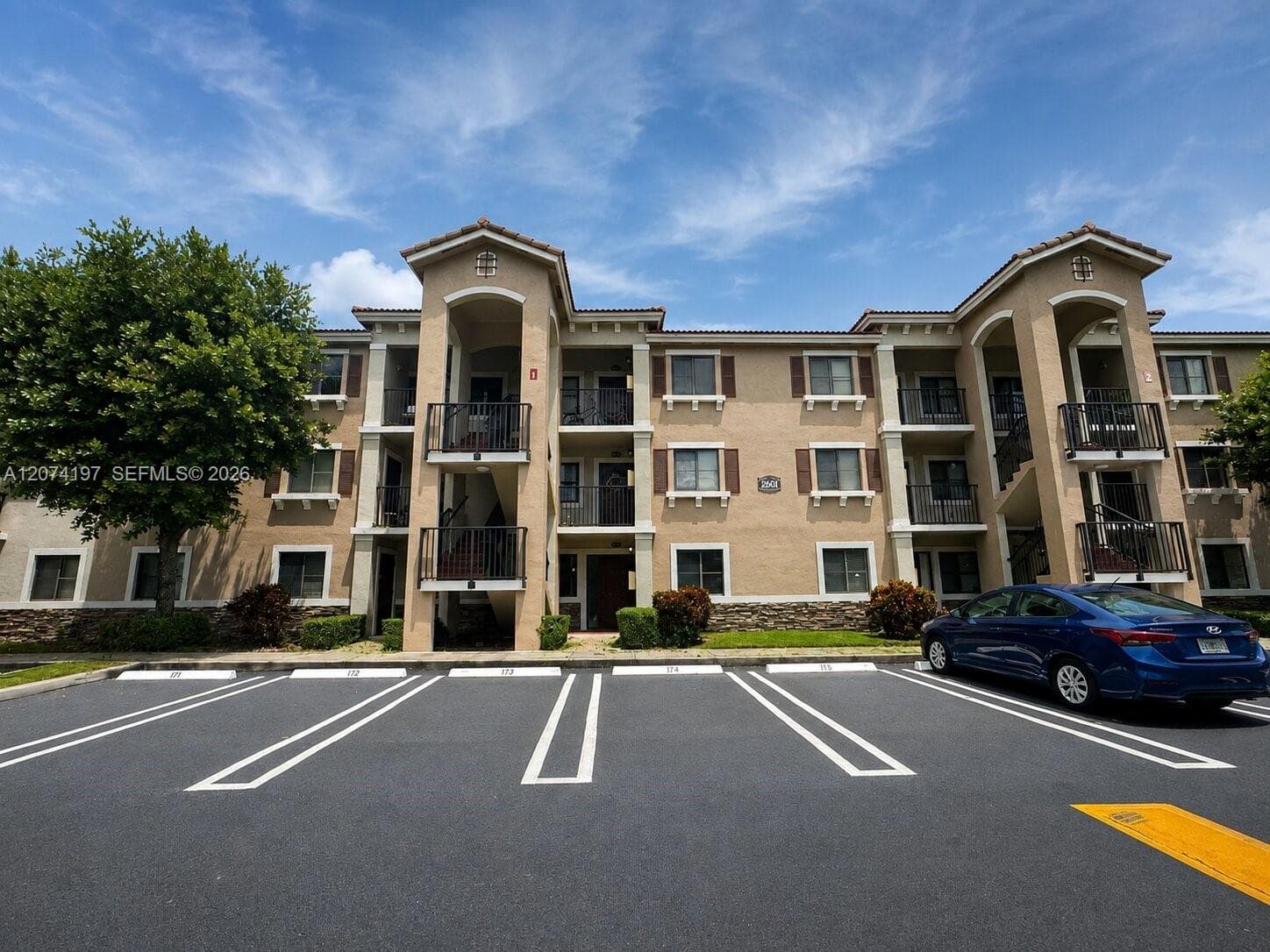 22621 SW 88th Pl # 8, Cutler Bay FL 33190 - Cutler Bay, FL - Photo 1