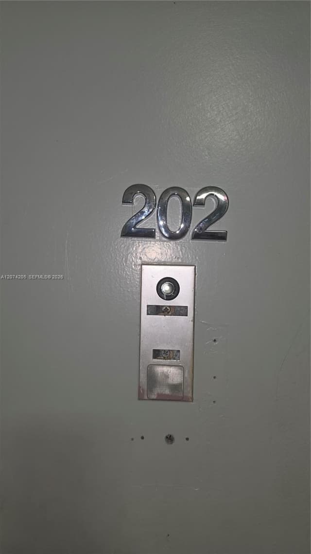 1849 S Ocean Dr # 202, Hallandale Beach FL 33009 - Hallandale Beach, FL - Photo 5