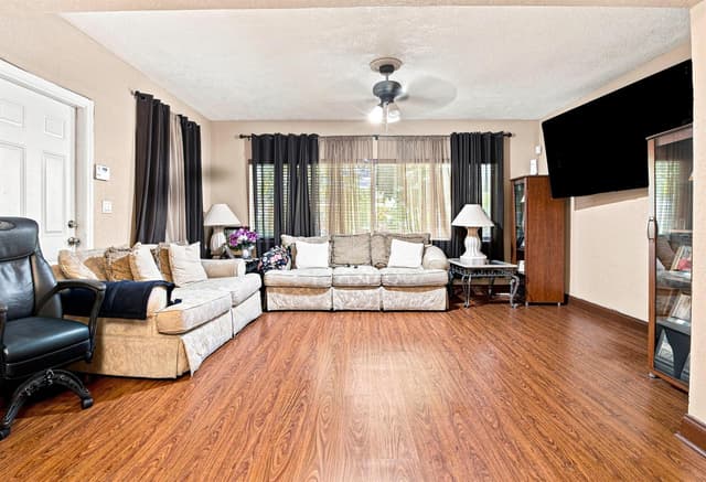 655 W MELROSE Circle, Fort Lauderdale FL 33312 - Fort Lauderdale, FL - Photo 5