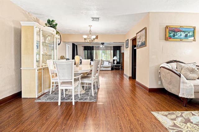 655 W MELROSE Circle, Fort Lauderdale FL 33312 - Fort Lauderdale, FL - Photo 4
