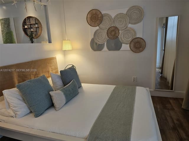 751 Collins Ave # 3, Miami Beach FL 33139 - Miami Beach, FL - Photo 2