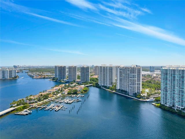 7000 Island Blvd # 609, Aventura FL 33160 - Aventura, FL - Photo 2