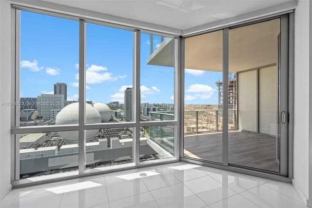 851 NE 1st Ave # 1506, Miami FL 33132 - Miami, FL - Photo 2