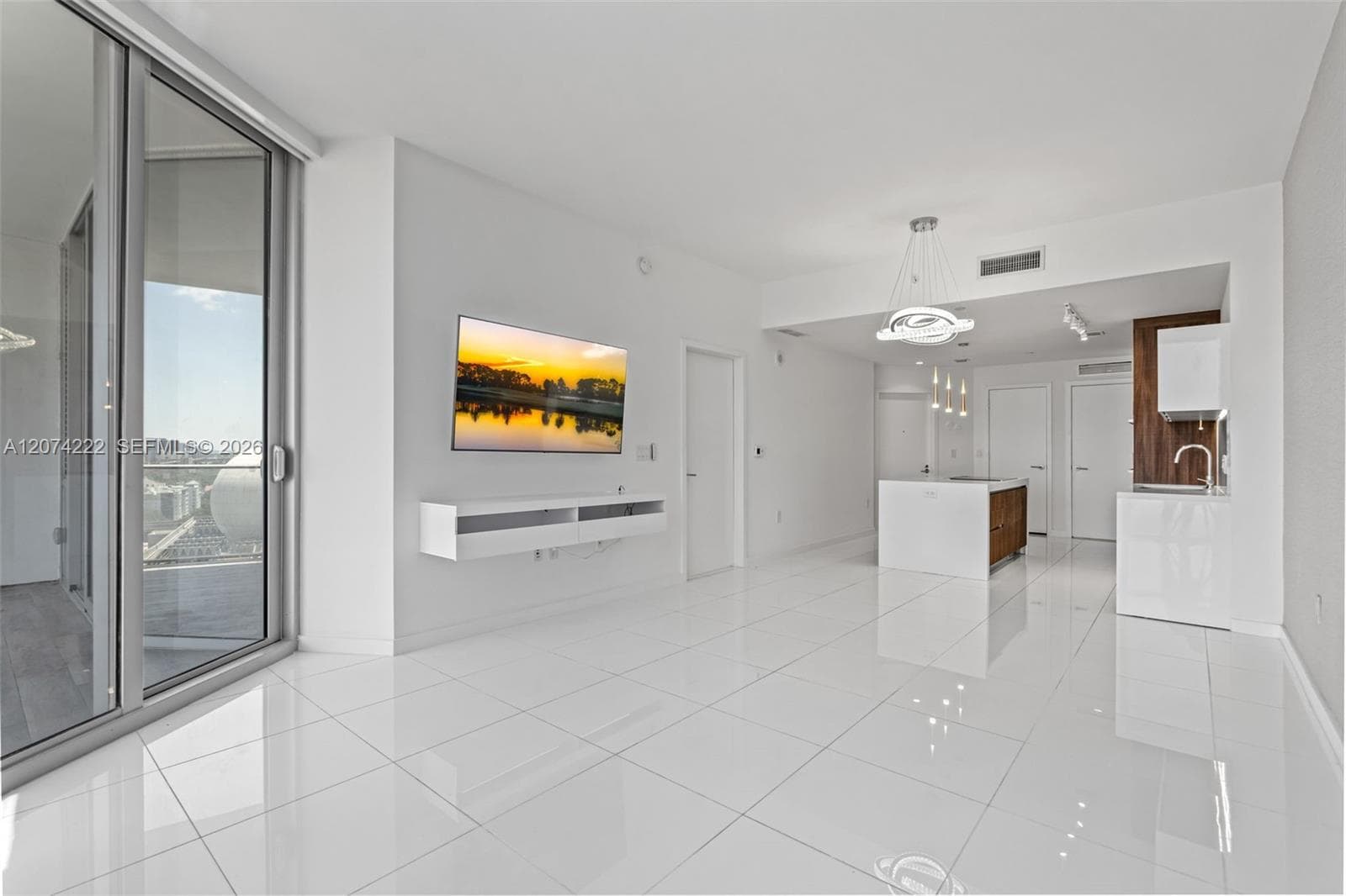 851 NE 1st Ave # 1506, Miami FL 33132 - Miami, FL - Photo 1