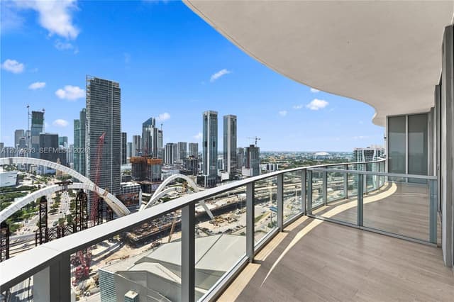 1400 Biscayne Blvd # 3201, Miami FL 33132 - Miami, FL - Photo 7