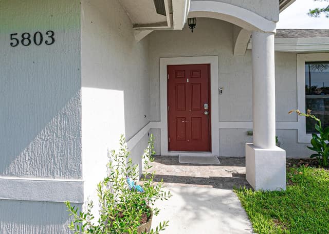 5803 Lime Road, West Palm Beach FL 33413 - West Palm Beach, FL - Photo 4