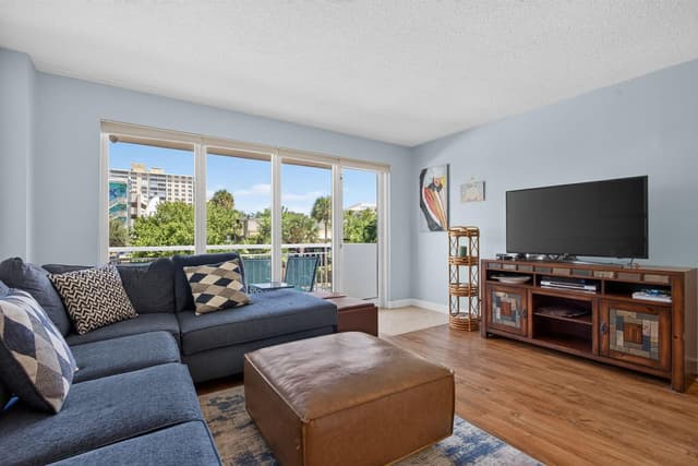 133 N Pompano Beach Boulevard # 108, Pompano Beach FL 33062 - Pompano Beach, FL - Photo 7