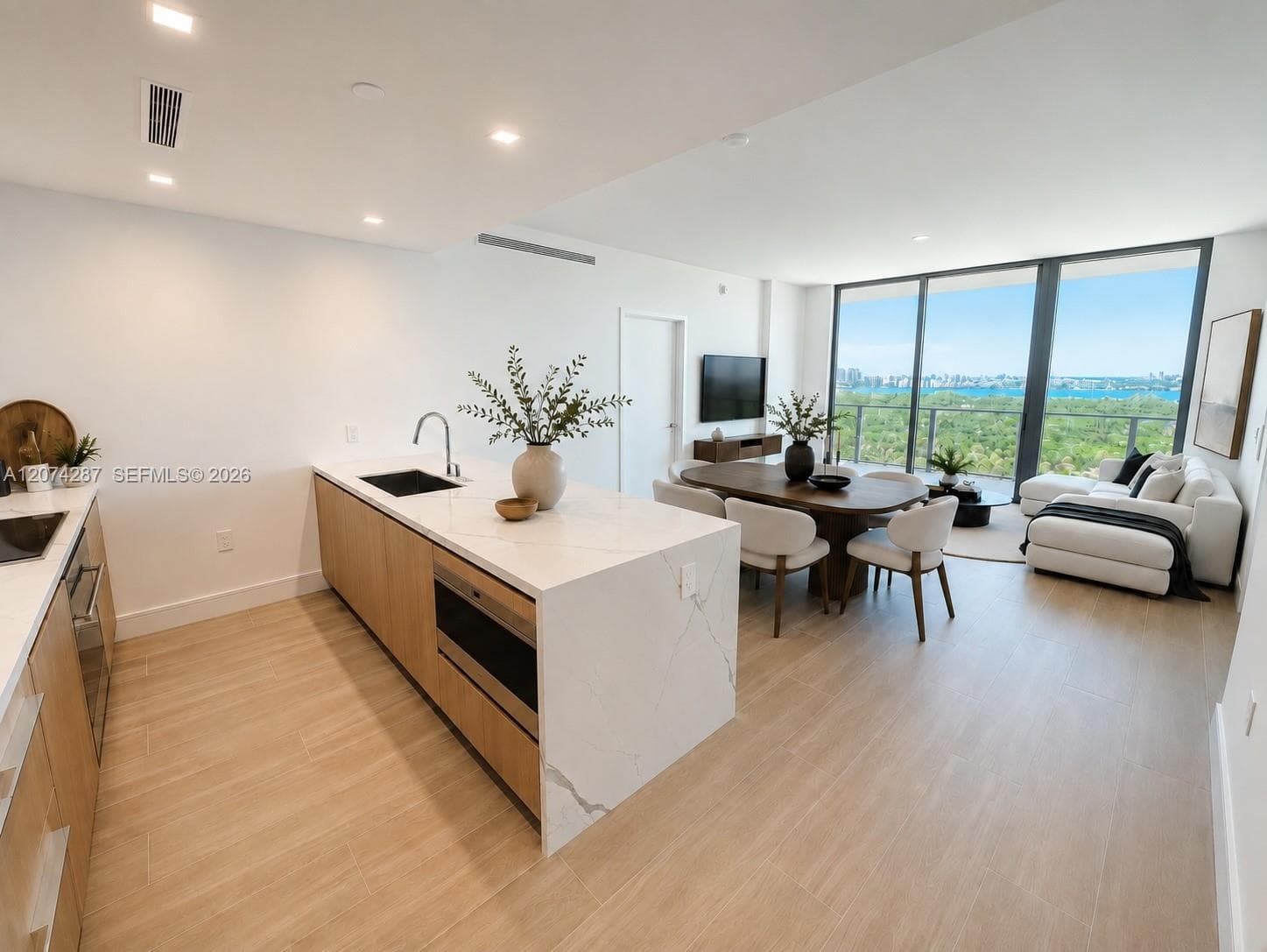 2411 Laguna circle # 1503, North Miami FL 33181 - North Miami, FL - Photo 1