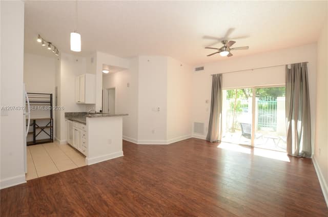 6001 SW 70th St # 137, South Miami FL 33143 - South Miami, FL - Photo 2
