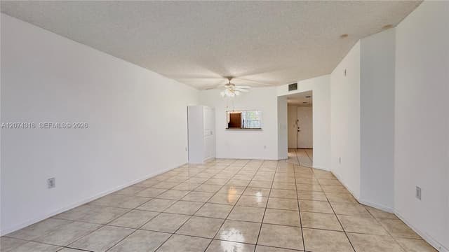 1400 SW 131st Way # 305Q, Pembroke Pines FL 33027 - Pembroke Pines, FL - Photo 5