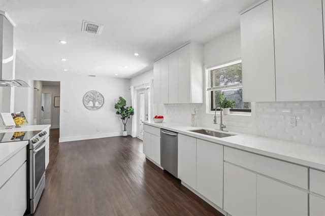 1040 NW 149TH Street, Miami FL 33168 - Miami, FL - Photo 3