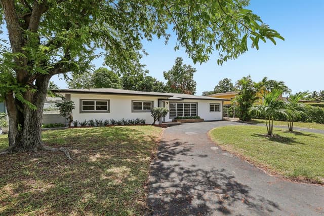 1040 NW 149TH Street, Miami FL 33168 - Miami, FL - Photo 4