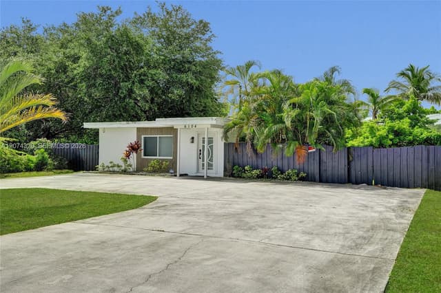 6104 SW 33rd St, Miramar FL 33023 - Miramar, FL - Photo 3