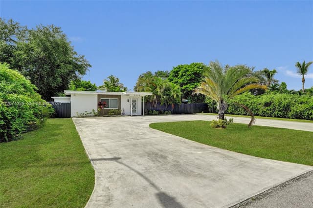 6104 SW 33rd St, Miramar FL 33023 - Miramar, FL - Photo 5