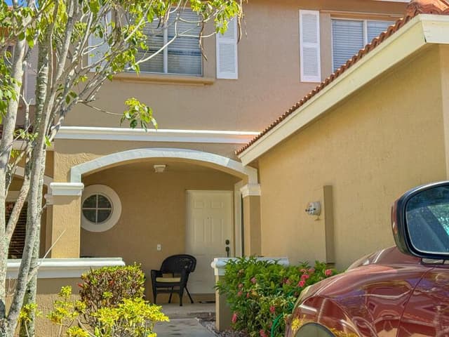 6111 Sugar Loaf Lane, West Palm Beach FL 33411 - West Palm Beach, FL - Photo 3