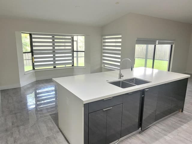 5460 HAWKES BLUFF Avenue, Davie FL 33331 - Davie, FL - Photo 4
