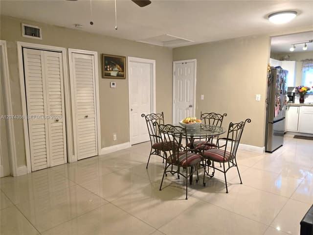 6626 SW 1st Ct, Pembroke Pines FL 33023 - Pembroke Pines, FL - Photo 3