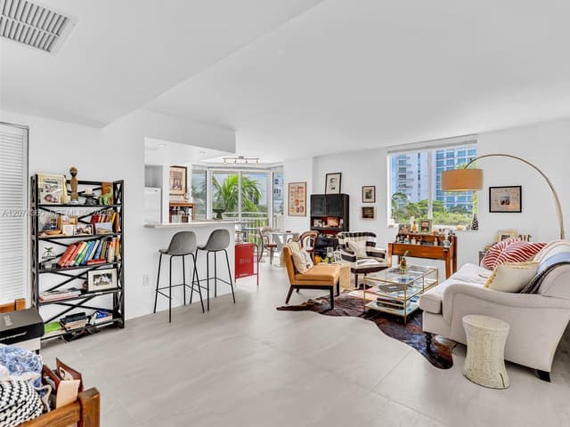 1621 Bay Rd # 408, Miami Beach FL 33139 - Miami Beach, FL - Photo 5