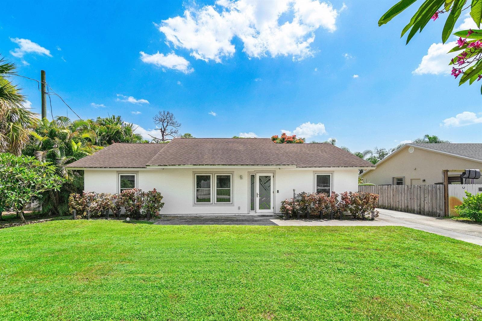 7442 Canal Drive, Lake Worth FL 33467