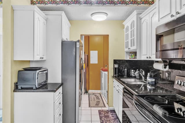 3920 SW 69th Terrace, Miramar FL 33023 - Miramar, FL - Photo 4