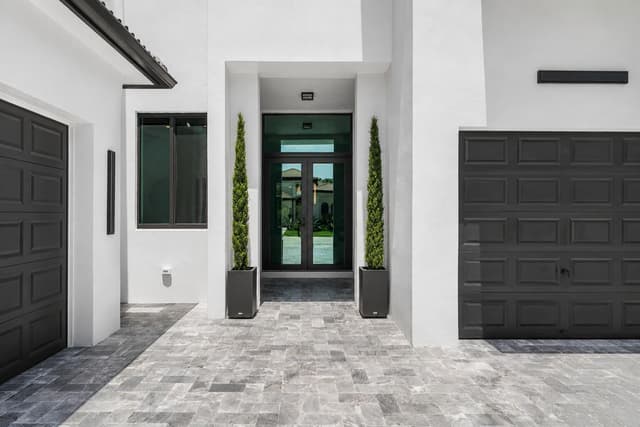 17931 LAKE AZURE Way, Boca Raton FL 33496 - Boca Raton, FL - Photo 2