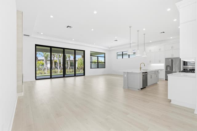 9525 St Germain Drive, Palm Beach Gardens FL 33412 - Palm Beach Gardens, FL - Photo 3
