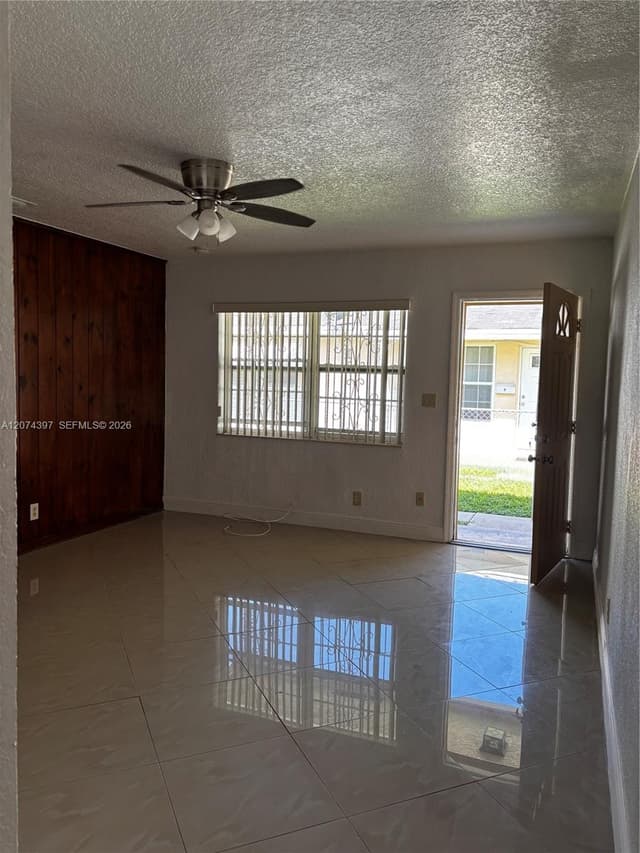 512 SW 10th St, Hallandale Beach FL 33009 - Hallandale Beach, FL - Photo 7