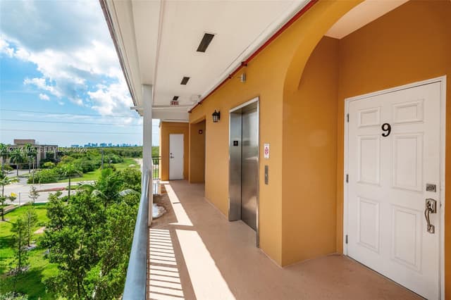 555 E Dania Beach Blvd # 9, Dania Beach FL 33004 - Dania Beach, FL - Photo 5